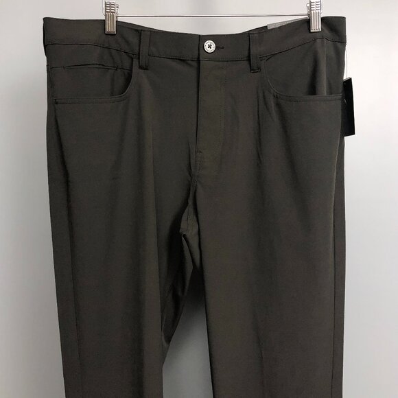 BNWT Callaway Men's Everplay 5-Pocket Golf Pants in Gunmetal Grey Size 36x30 - Picture 3 of 13